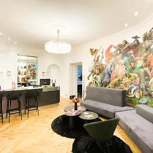 **** Otel Arenberg Boutique Zentrum Avusturya